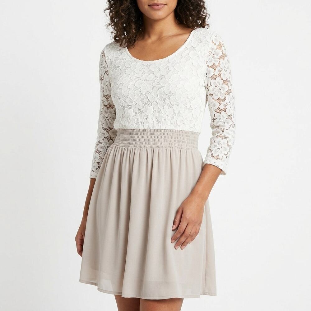 Hem & Thread White Shift Short Floral Lined Dress Women Size S